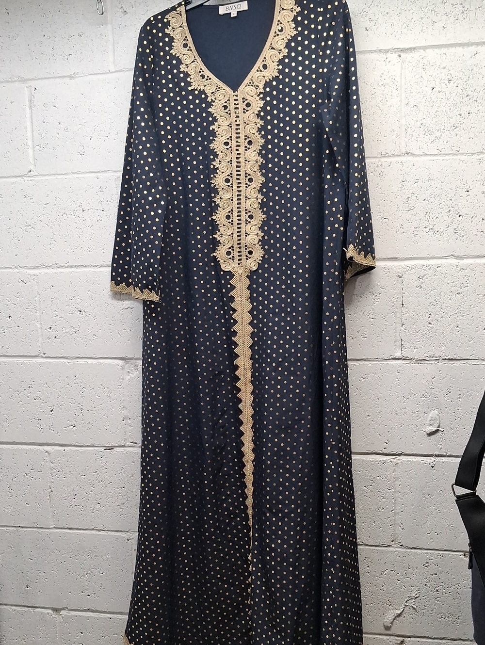 Women's Embroidered Muslim Abaya Bell Sleeve Loose Modest Maxi Kaftan